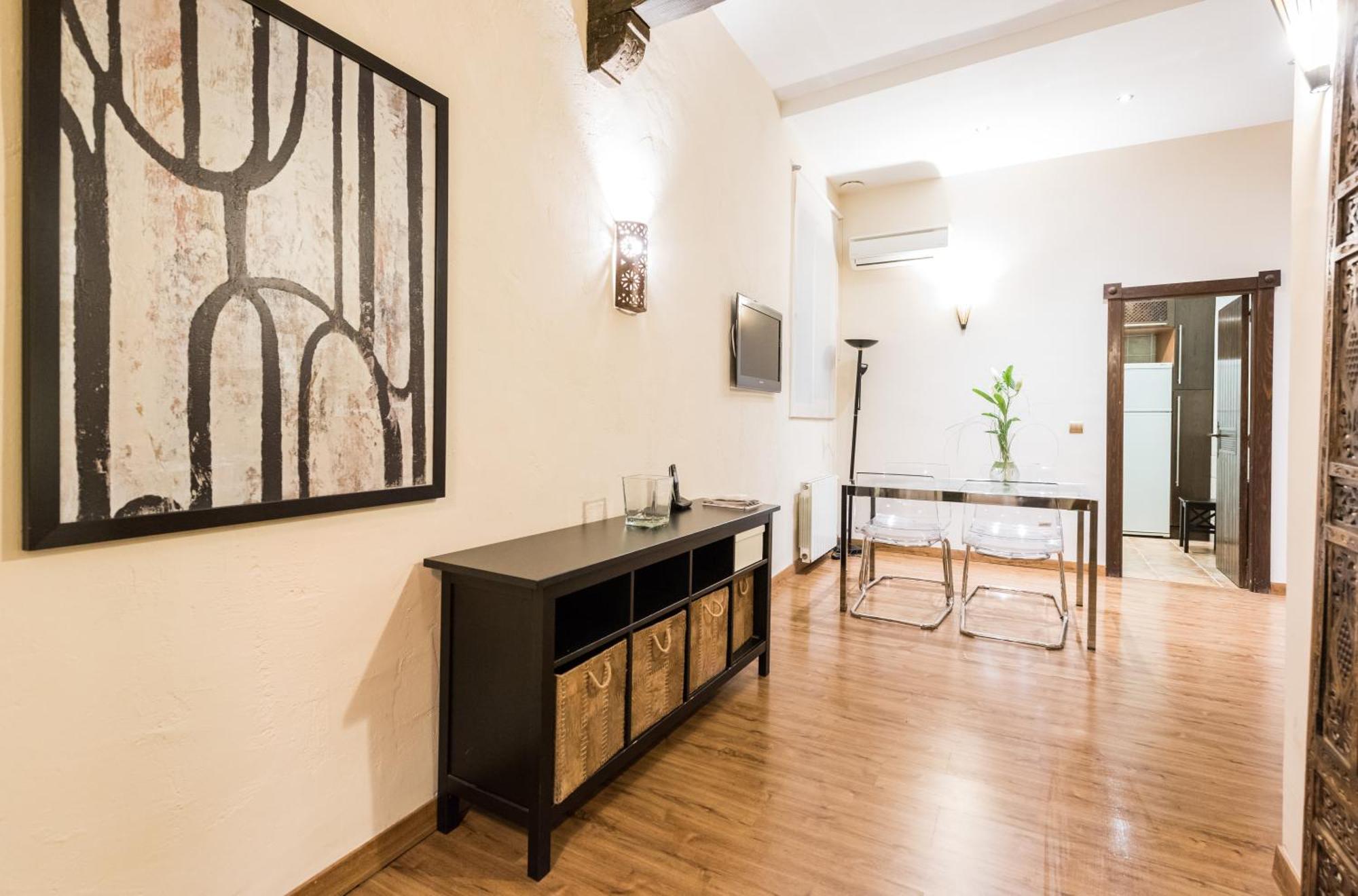 Downtown Jacuzzi Apartment Madrid Exterior photo